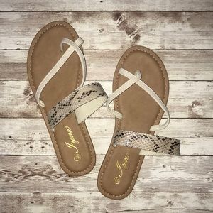 Snakeskin Criss Cross Toe Ring Band Flat Sandals